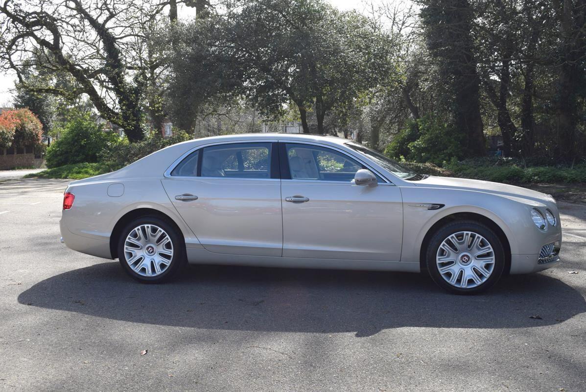 Used Bentley Flying Spur 2014 for sale - 78046911: Photo 50