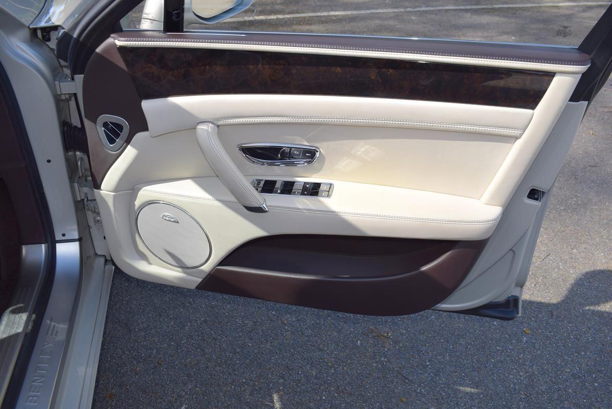 Used Bentley Flying Spur 2014 for sale - 78046911: Photo 8