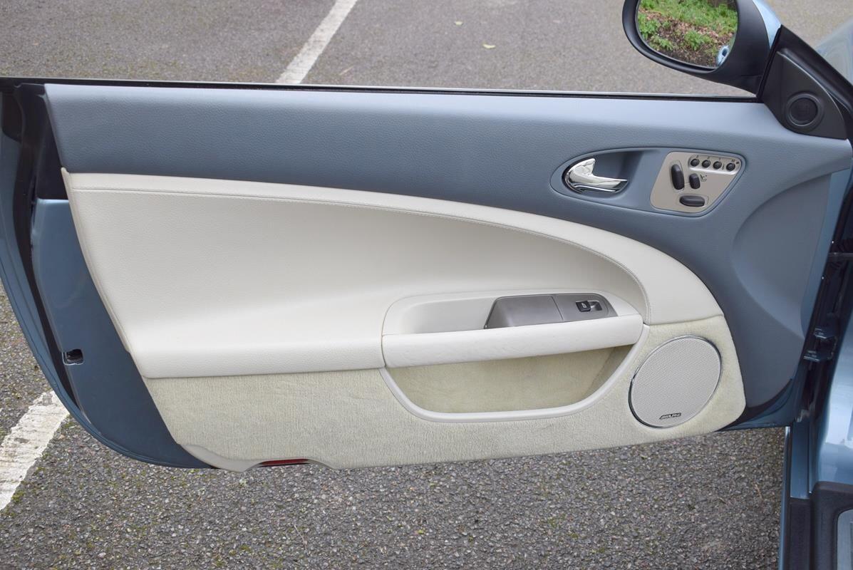 Used Jaguar XK 2006 for sale - 77633801: Photo 19