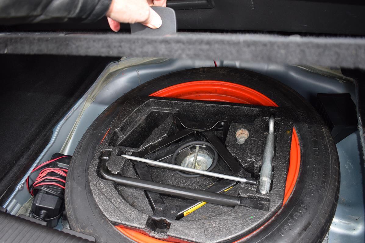 Used Jaguar XK 2006 for sale - 77633801: Photo 44