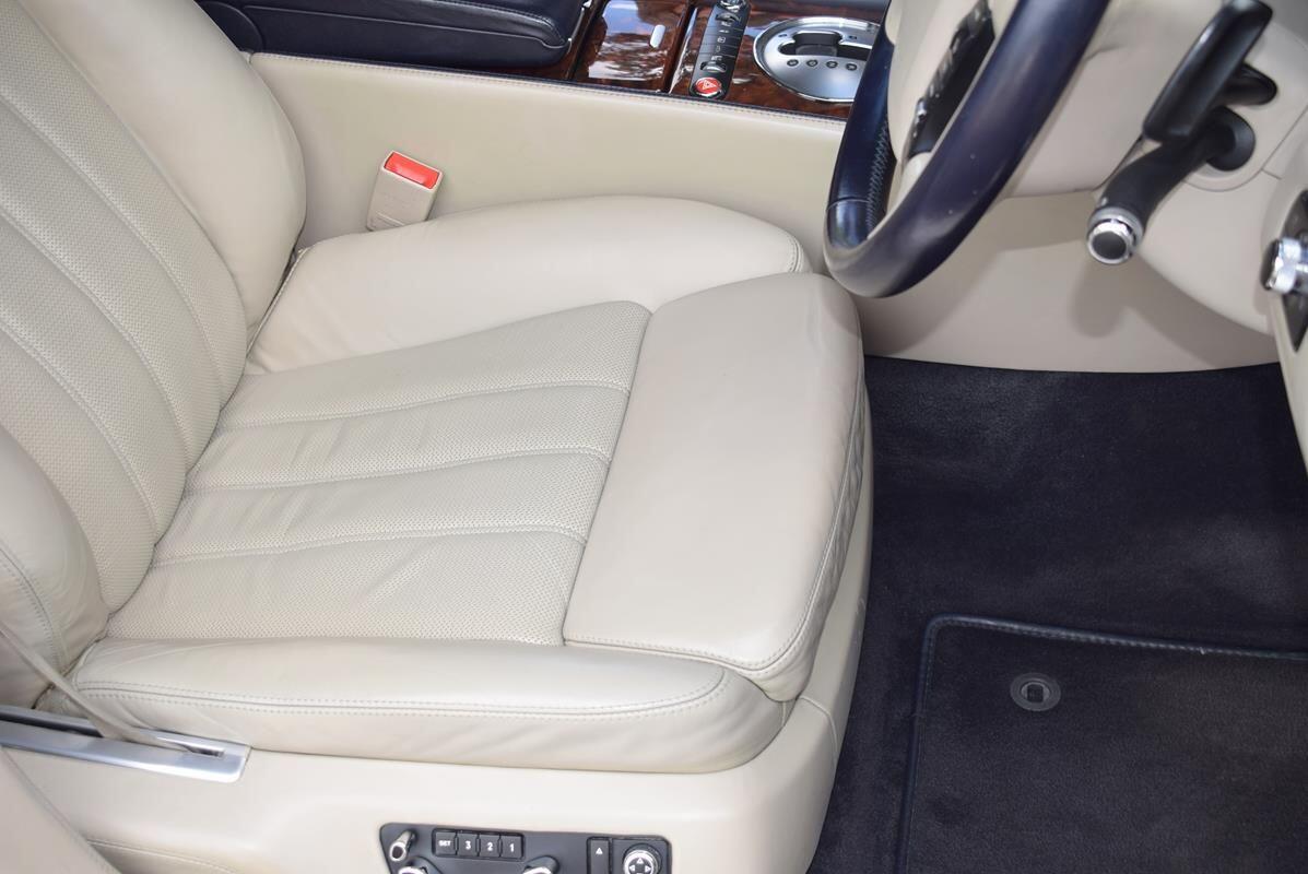 Used Bentley Continental 2006 for sale - 76935971: Photo 13