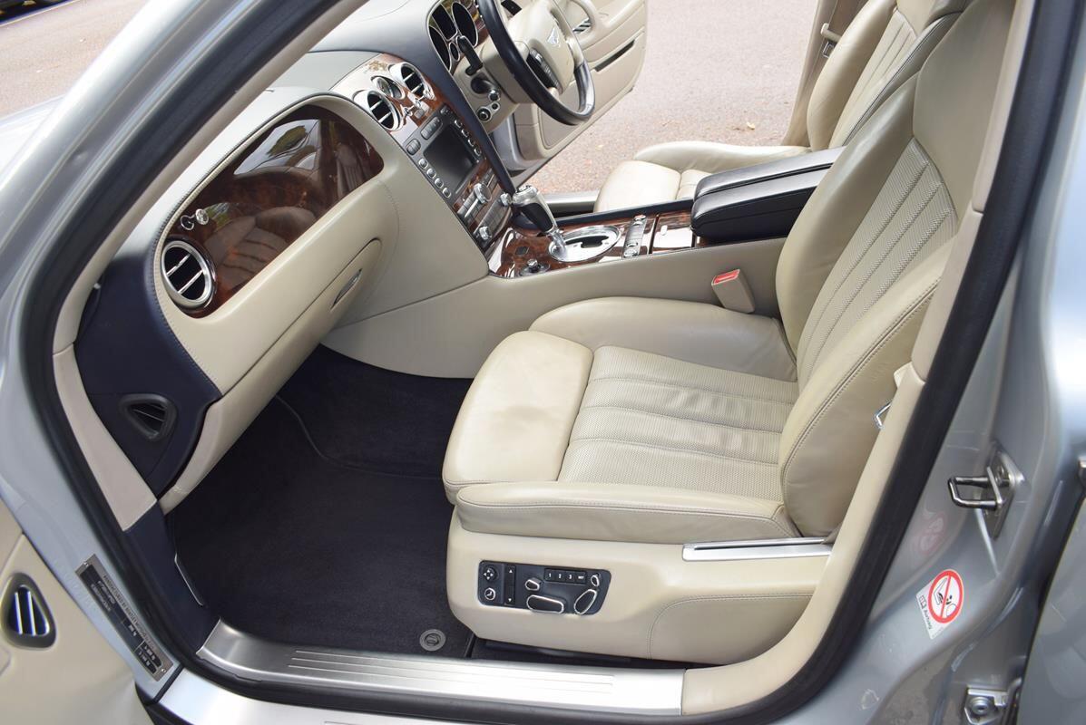 Used Bentley Continental 2006 for sale - 76935971: Photo 19