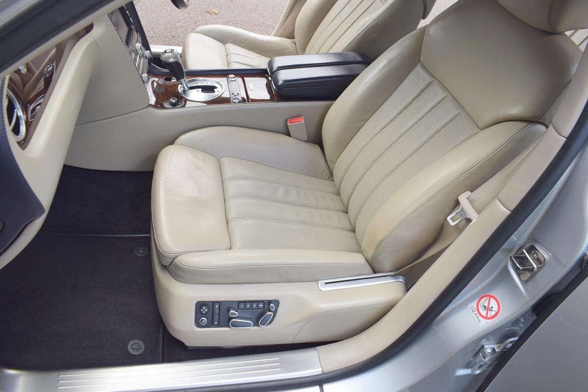 Used Bentley Continental 2006 for sale - 76935971: Photo 26