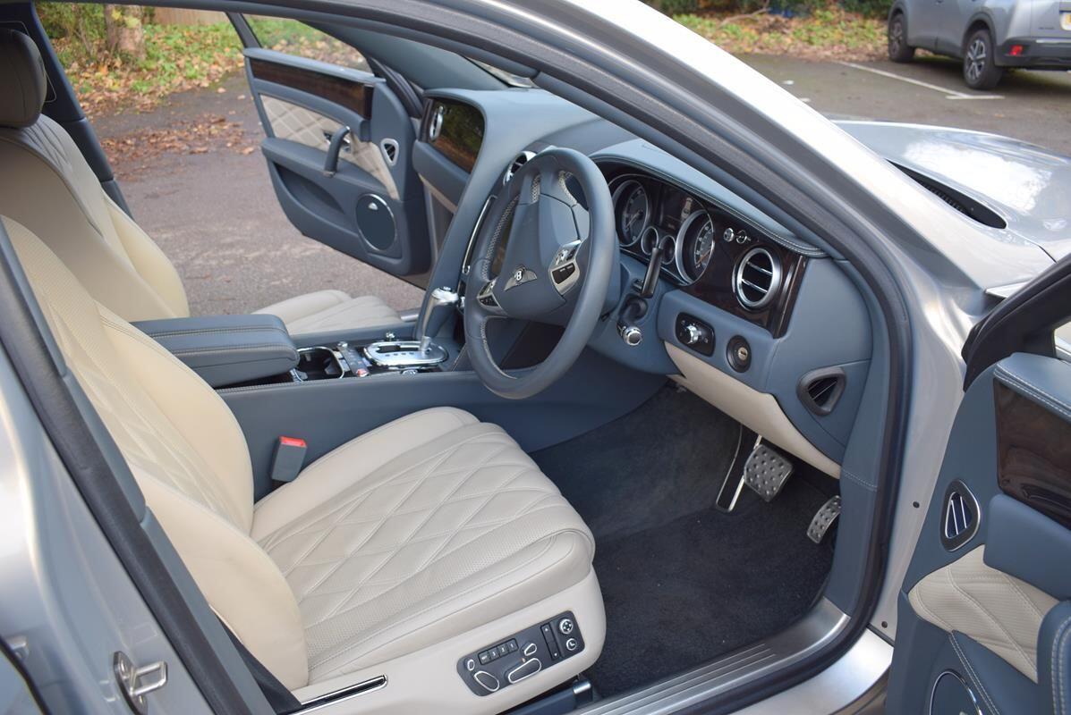 Used Bentley Flying Spur 2014 for sale - 76689277: Photo 10