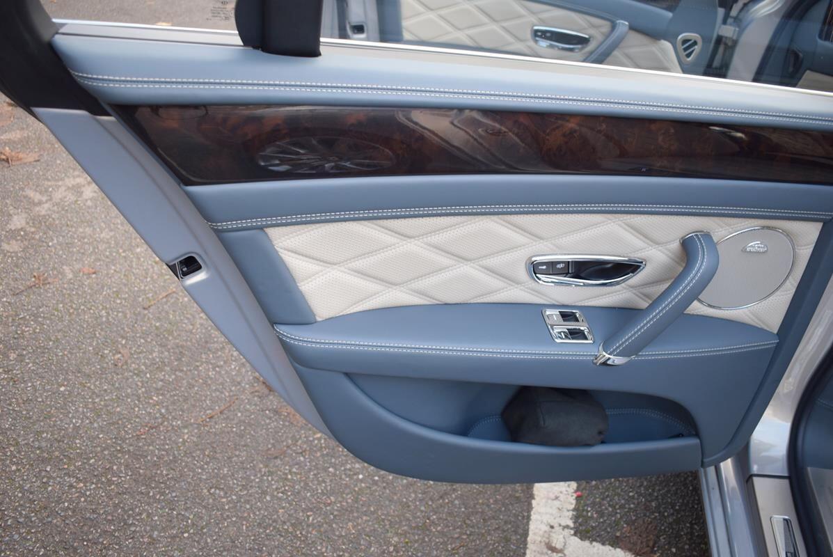 Used Bentley Flying Spur 2014 for sale - 76689277: Photo 31
