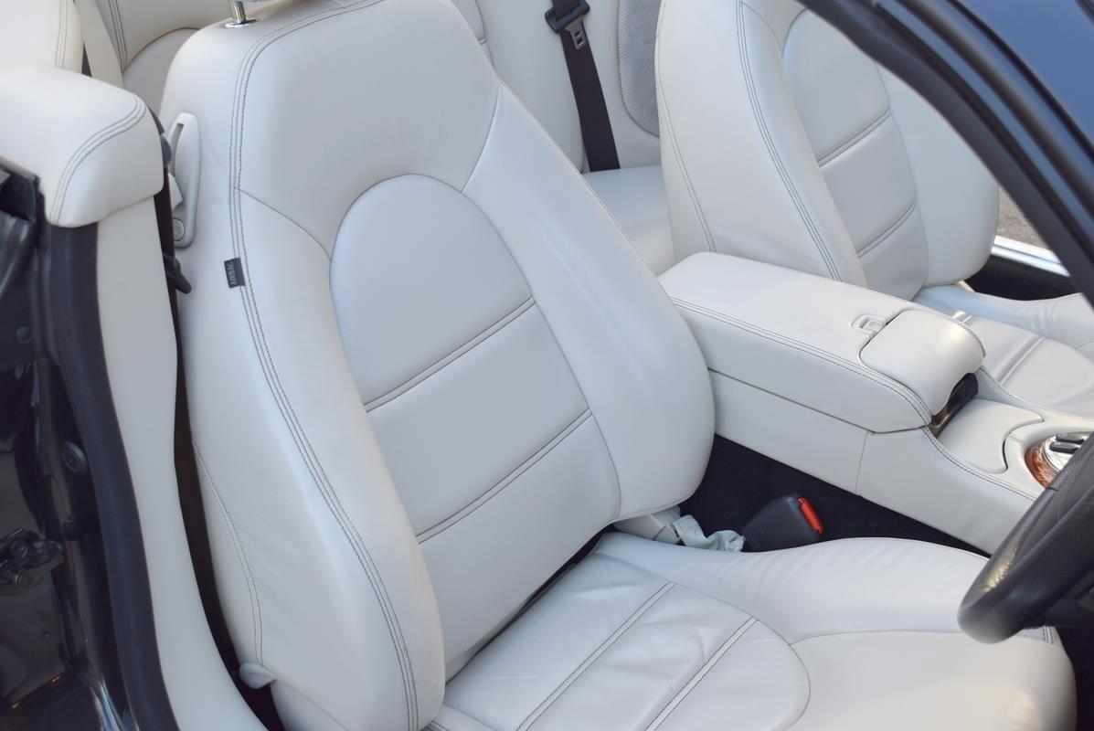 Used Jaguar XK8 2005 for sale - 76855765: Photo 12