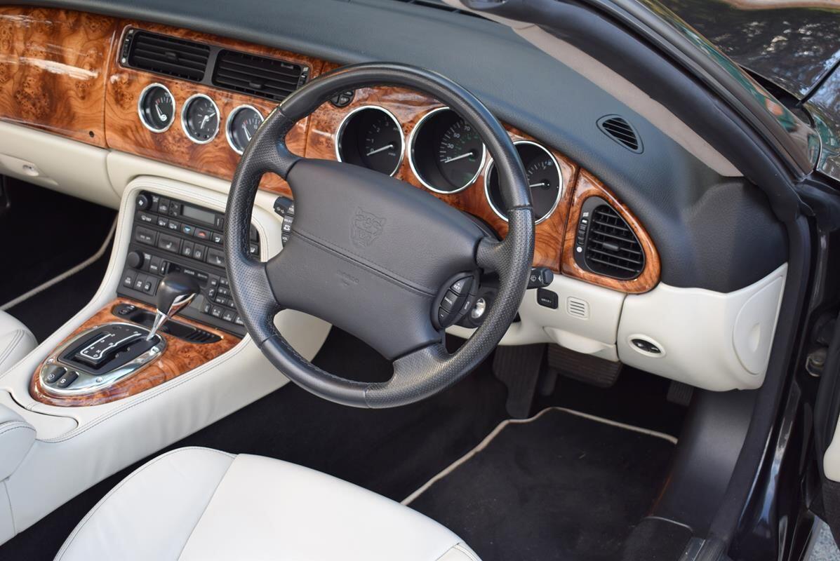 Used Jaguar XK8 2005 for sale - 76855765: Photo 15