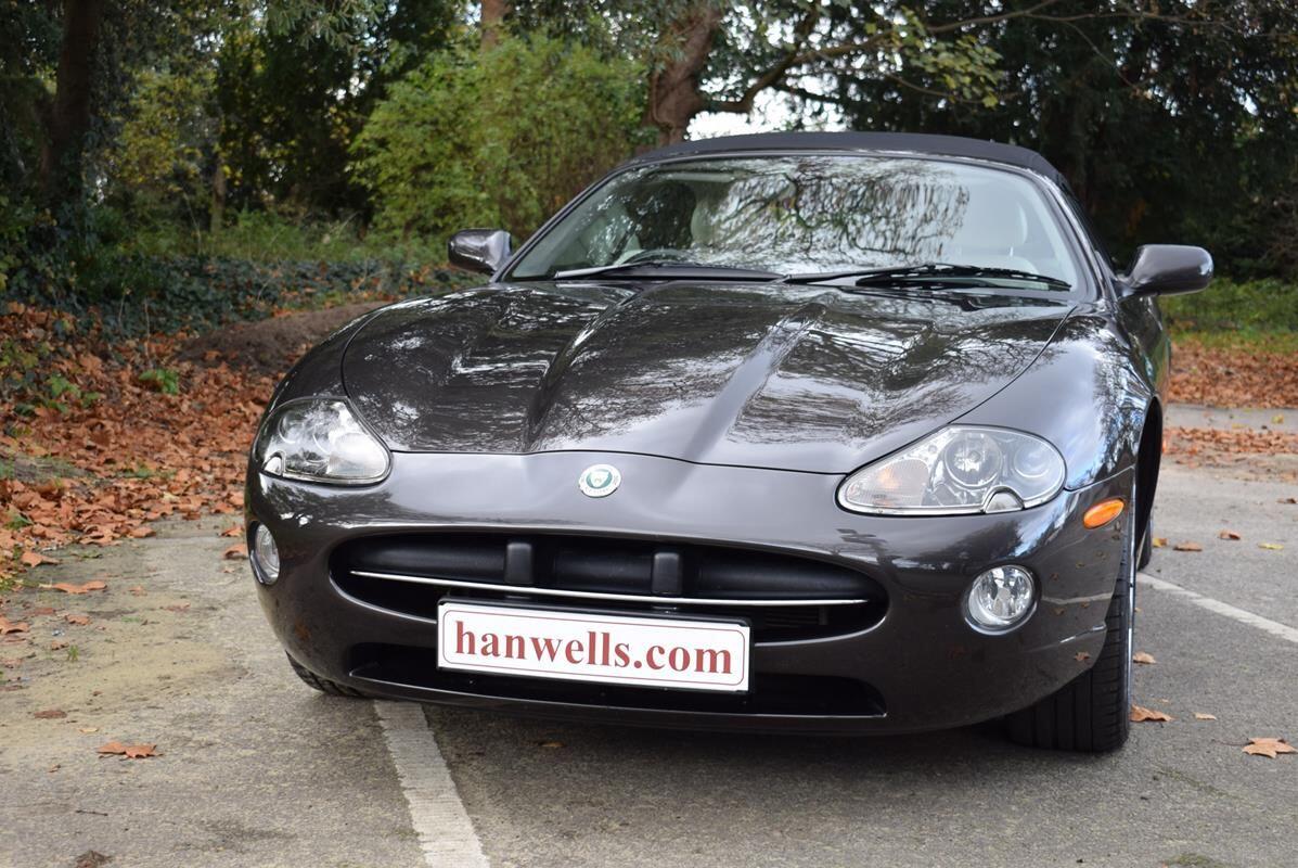Used Jaguar XK8 2005 for sale - 76855765: Photo 2