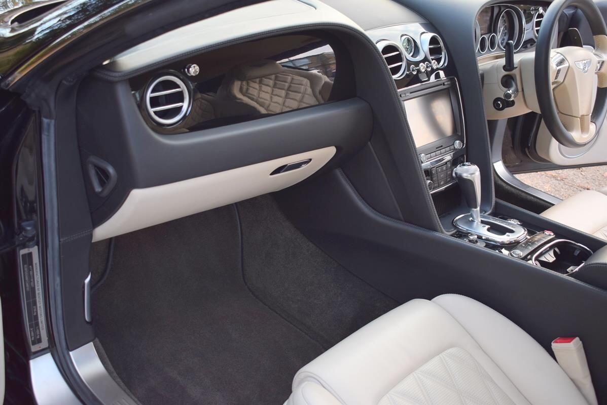 Used Bentley Continental 2015 for sale - 76689129: Photo 3