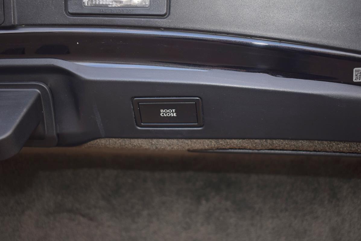 Used Bentley Continental 2015 for sale - 76689129: Photo 49