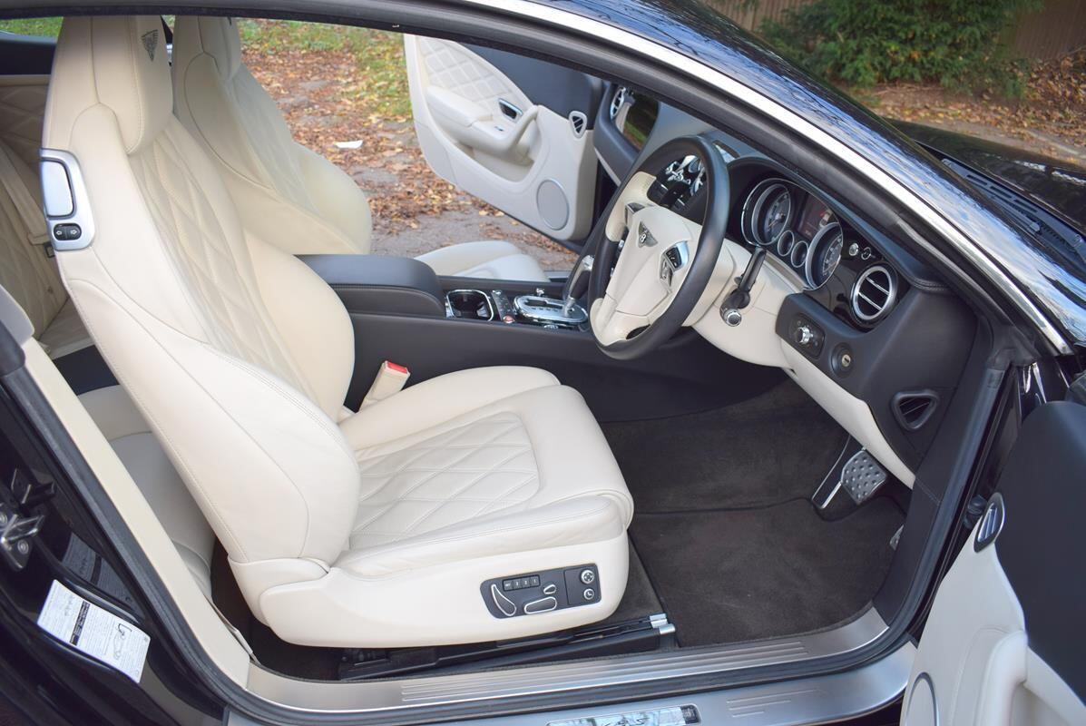 Used Bentley Continental 2015 for sale - 76689129: Photo 7