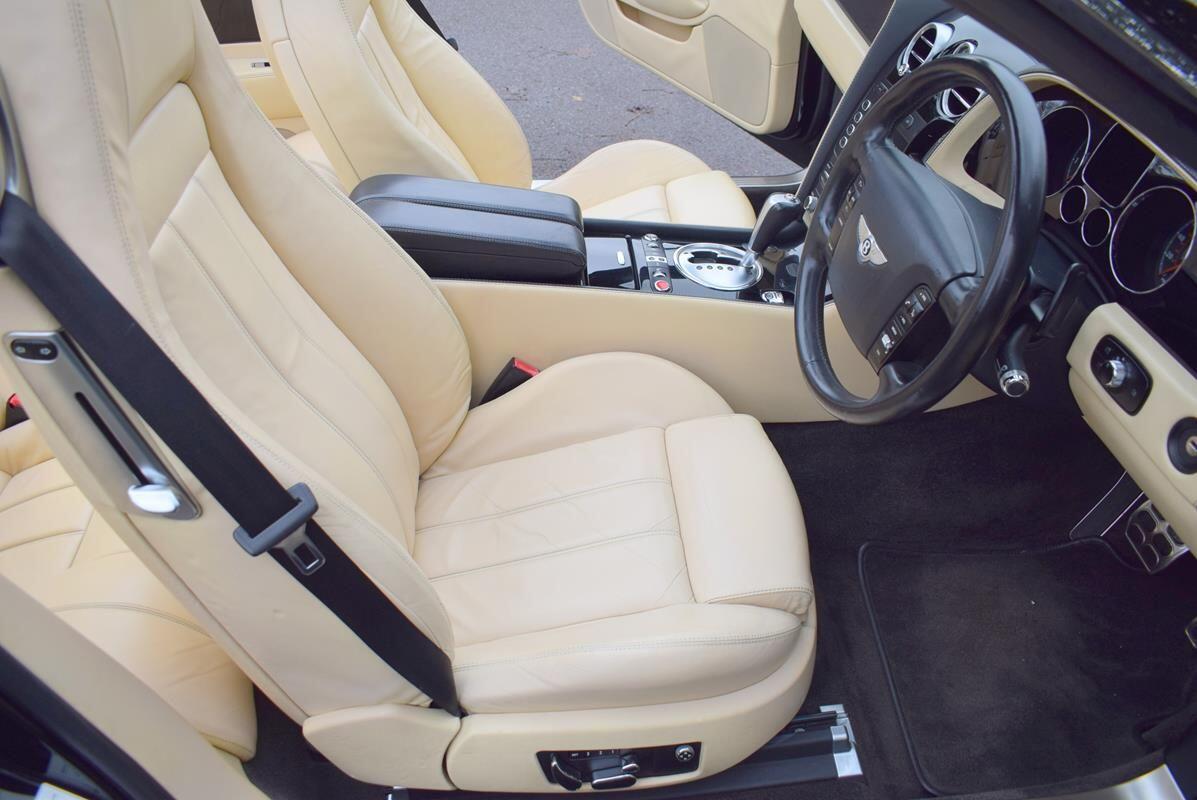 Used Bentley Continental 2006 for sale - 76935968: Photo 10