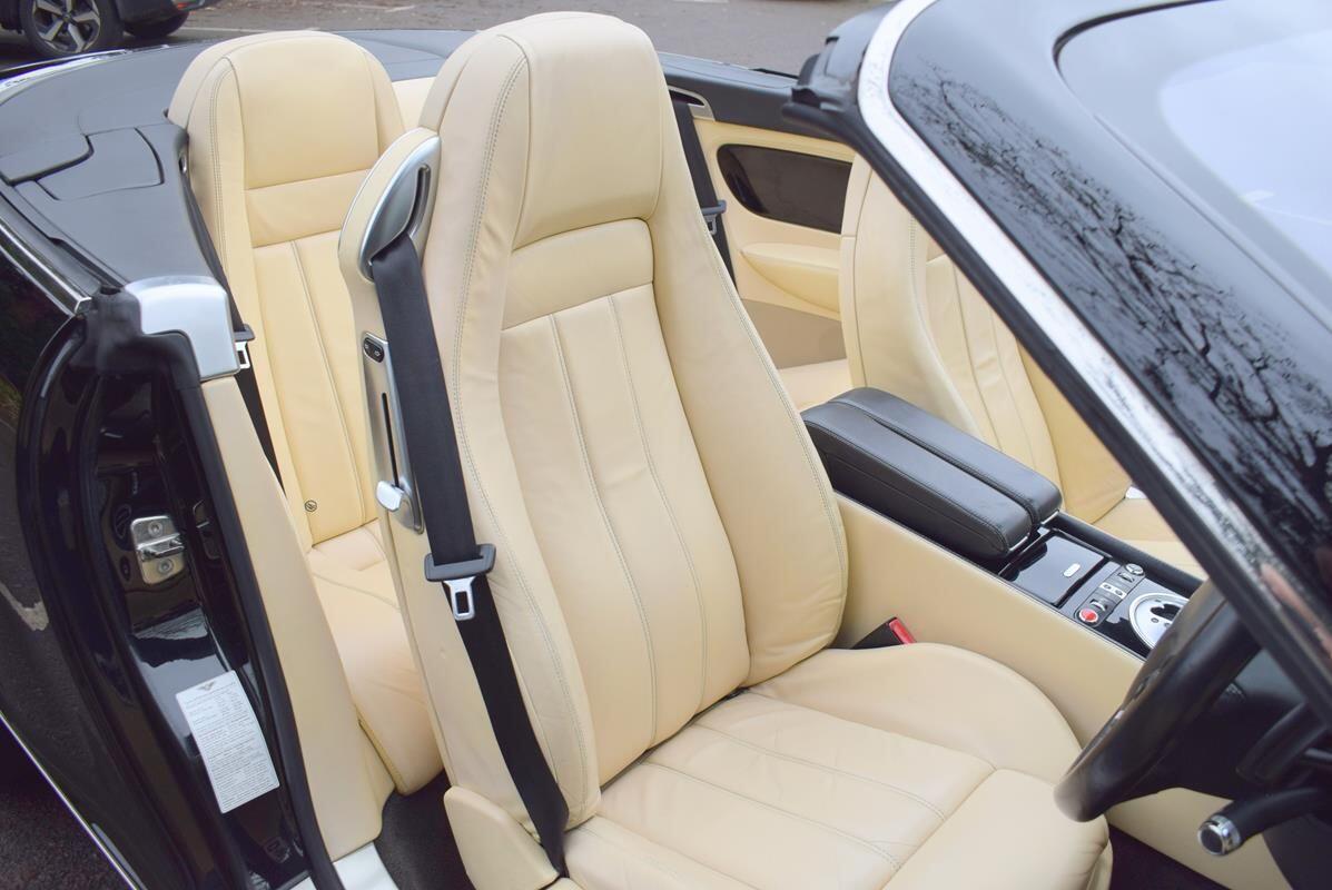 Used Bentley Continental 2006 for sale - 76935968: Photo 11