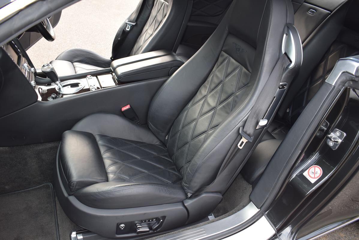 Used Bentley Continental 2006 for sale - 76592323: Photo 23