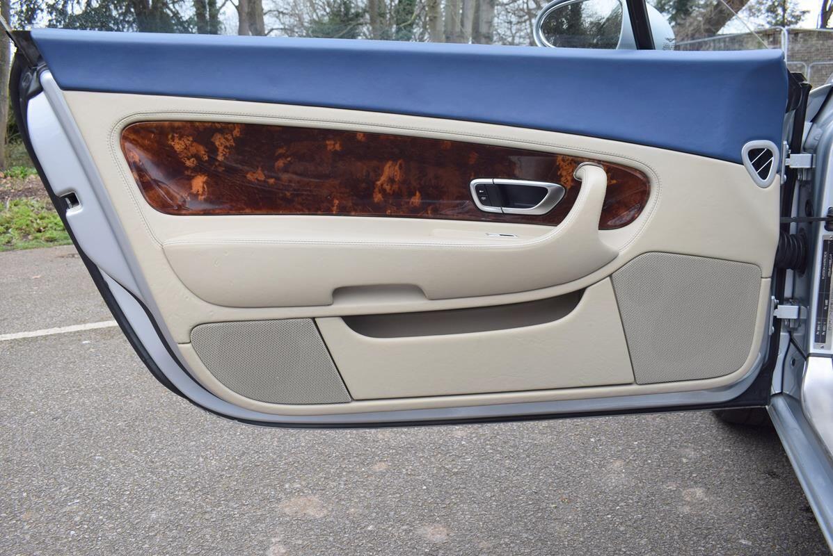 Used Bentley Continental 2004 for sale - 76936285: Photo 14