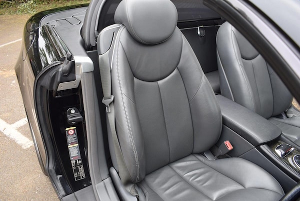 Used Mercedes-Benz SL 2002 for sale - 74768525: Photo 5