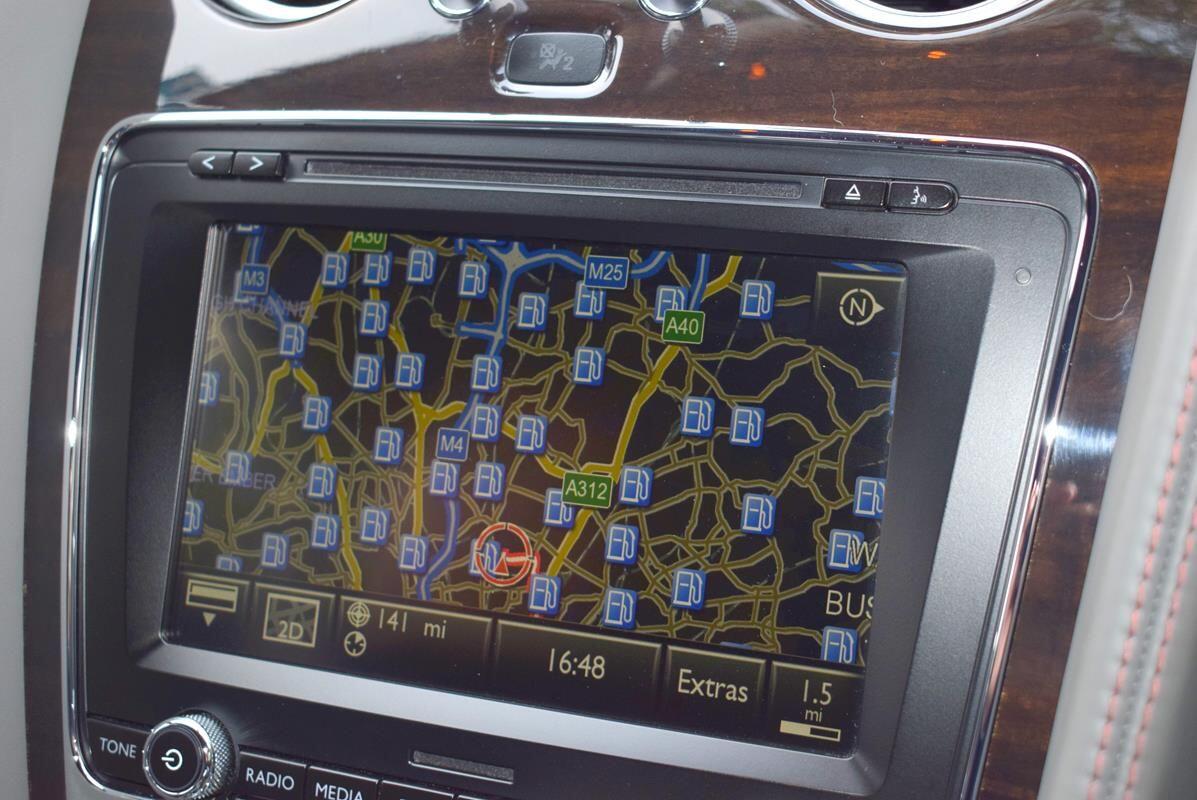 Used Bentley Continental 2015 for sale - 76377856: Photo 17