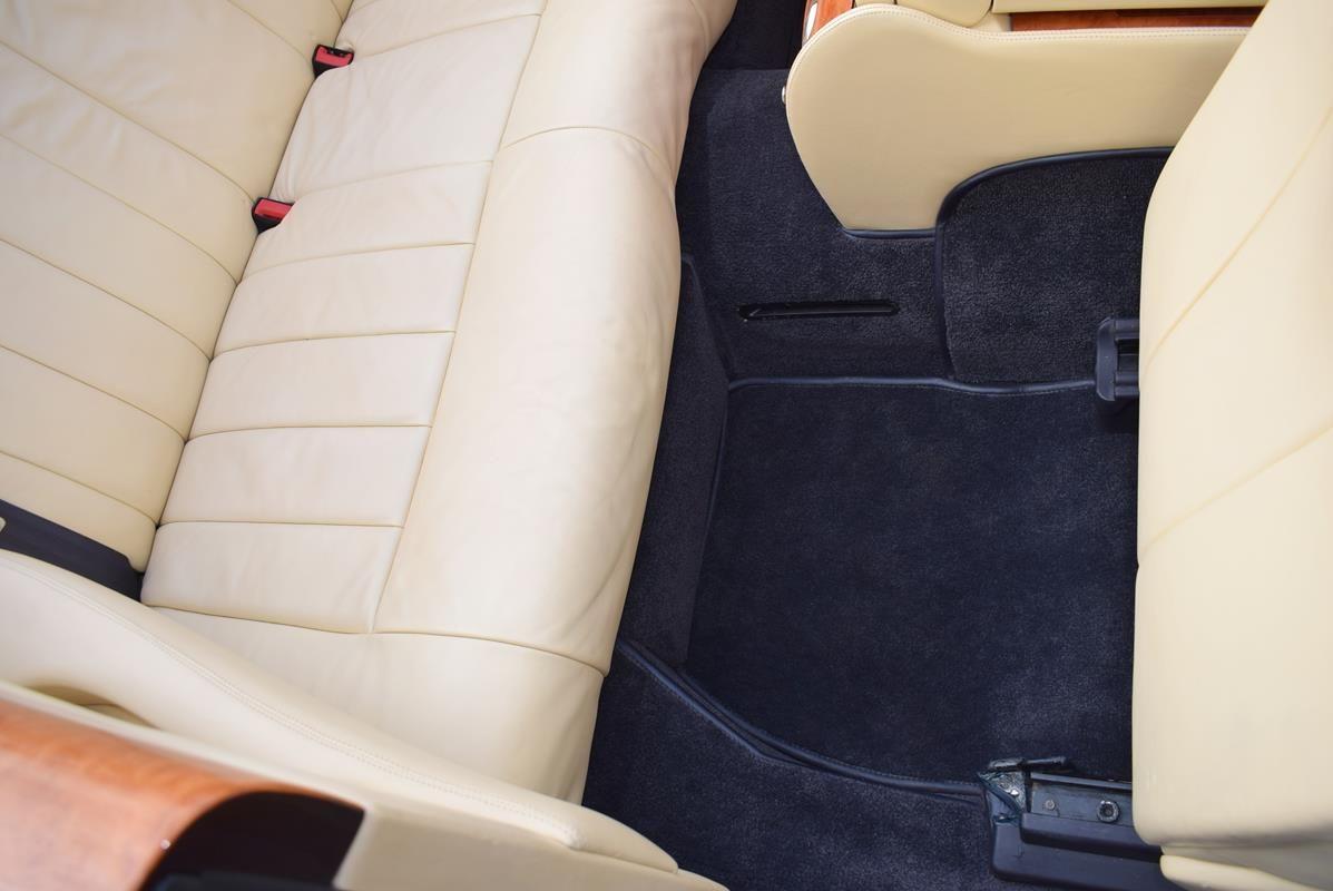 Used Bentley Azure 2006 for sale - 76592715: Photo 18