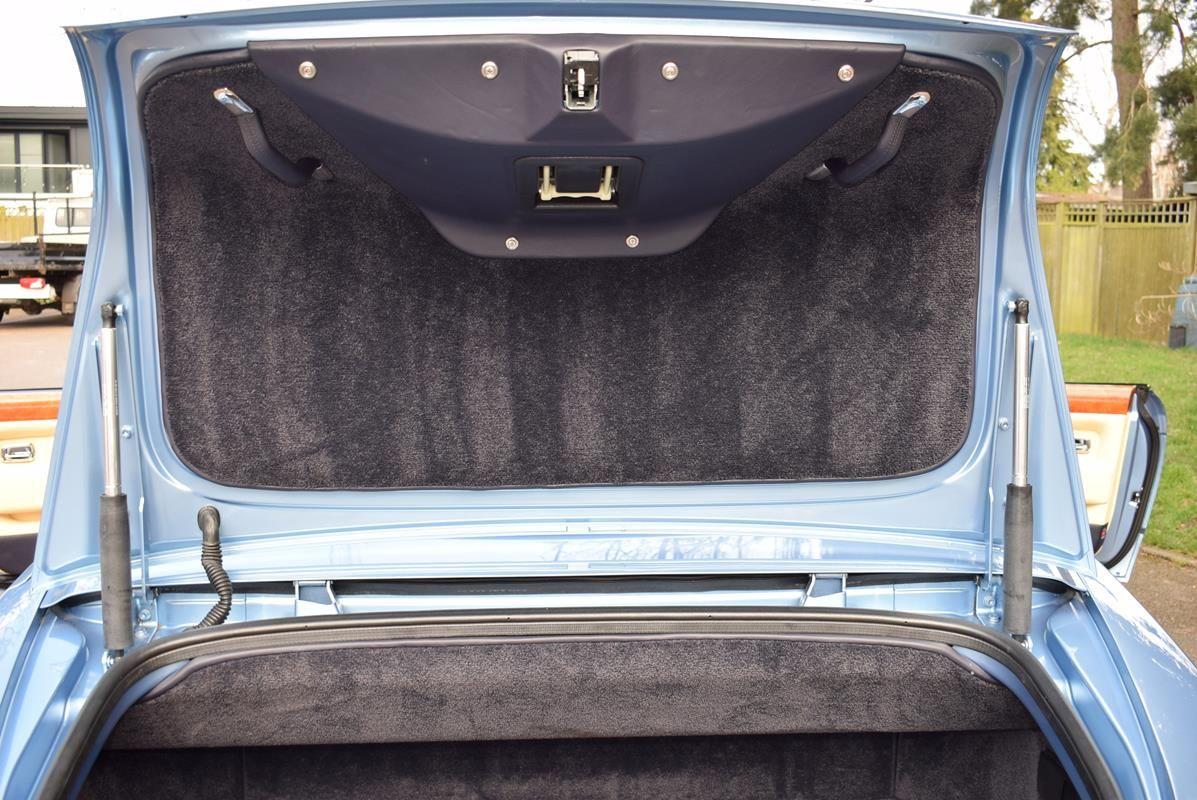 Used Bentley Azure 2006 for sale - 76592715: Photo 52