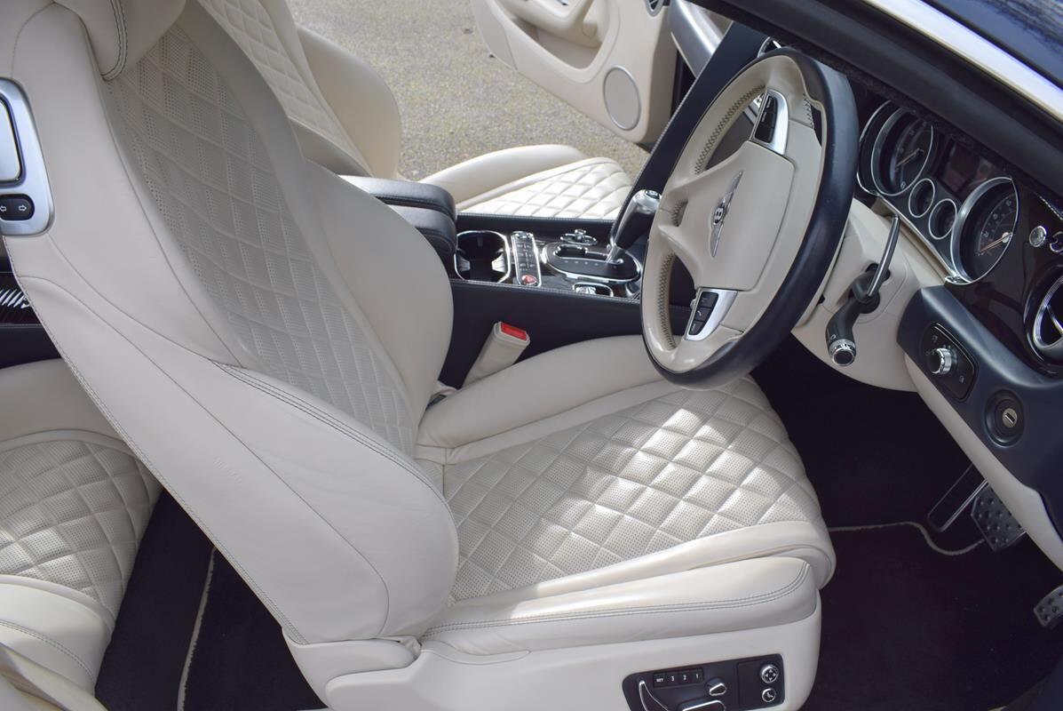 Used Bentley Continental 2015 for sale - 77633132: Photo 10