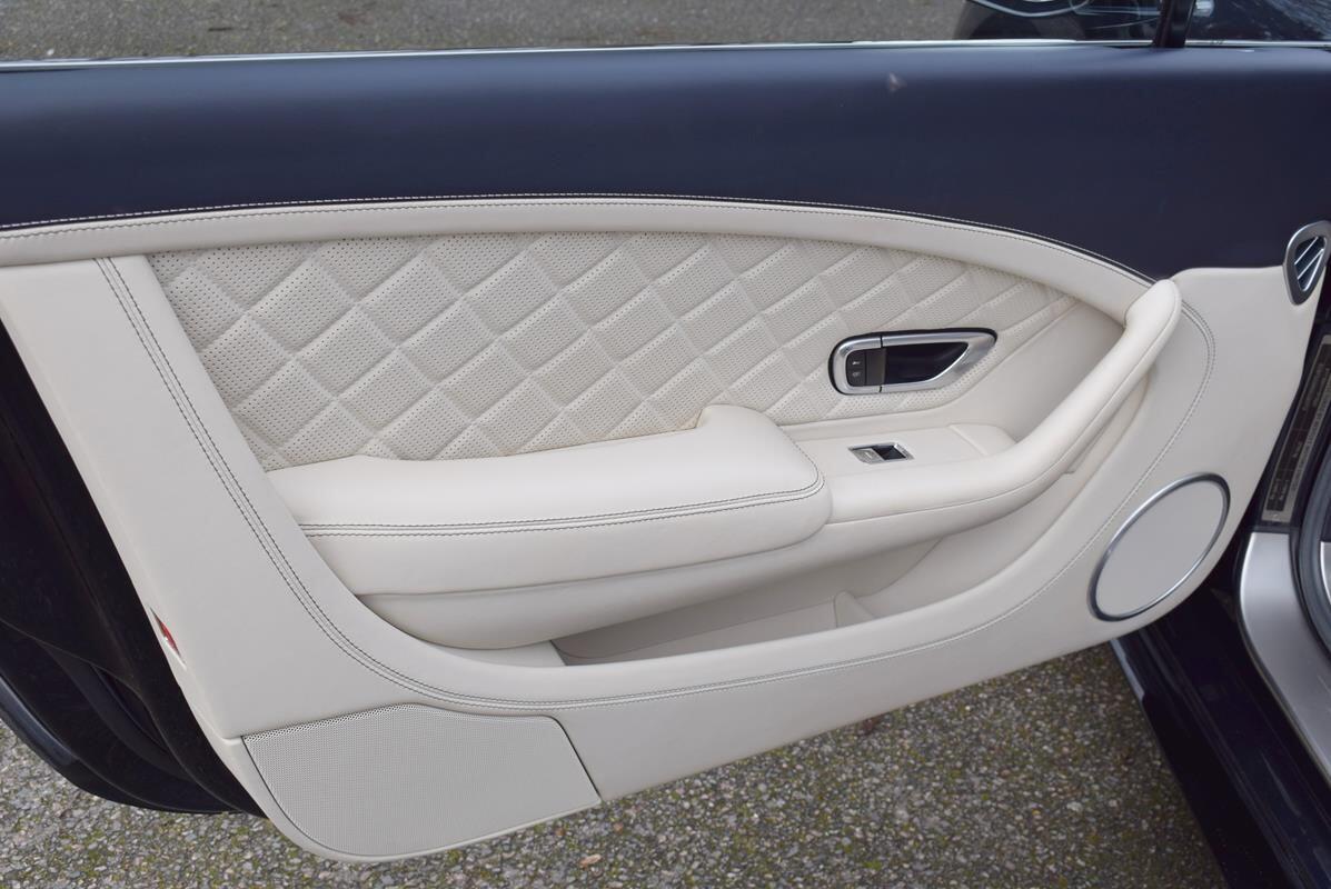 Used Bentley Continental 2015 for sale - 77633132: Photo 19