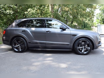 Used Bentley Bentayga 2016 for sale - 79259649: Photo