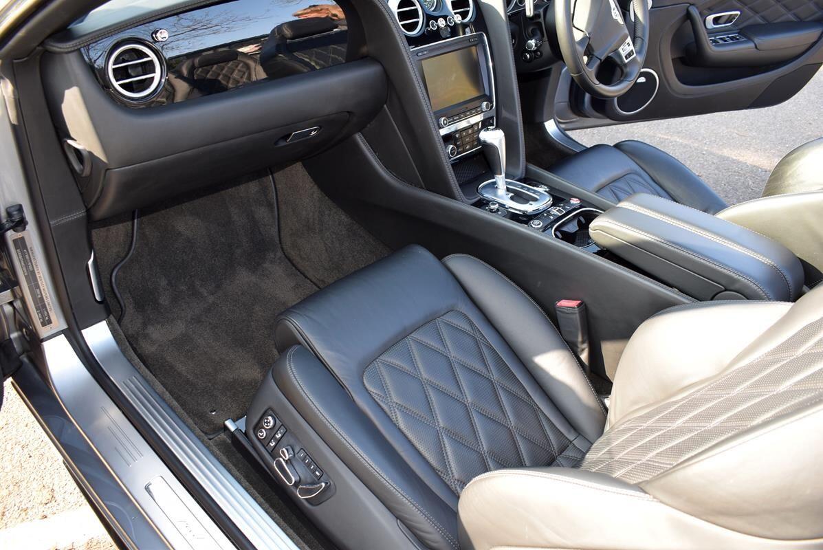 Used Bentley Continental 2013 for sale - 77793912: Photo 26