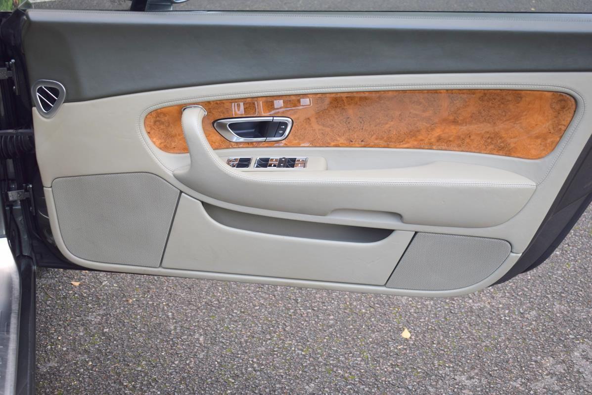 Used Bentley Continental 2004 for sale - 76996706: Photo 8