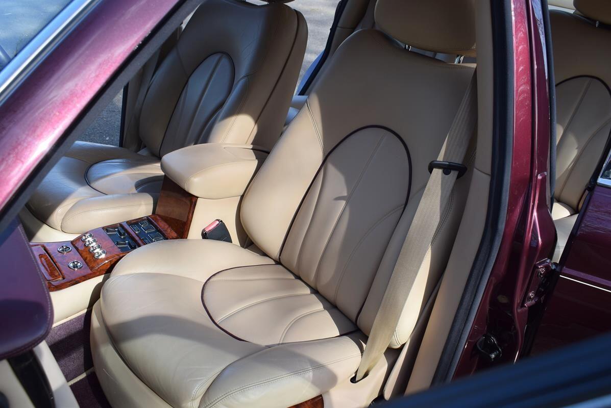 Used Rolls-Royce Silver Spur 1998 for sale - 78058556: Photo 23