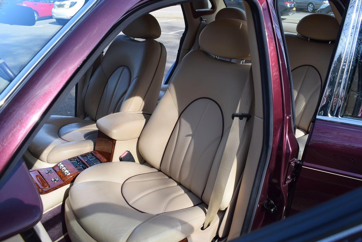 Used Rolls-Royce Silver Spur 1998 for sale - 78058556: Photo 24