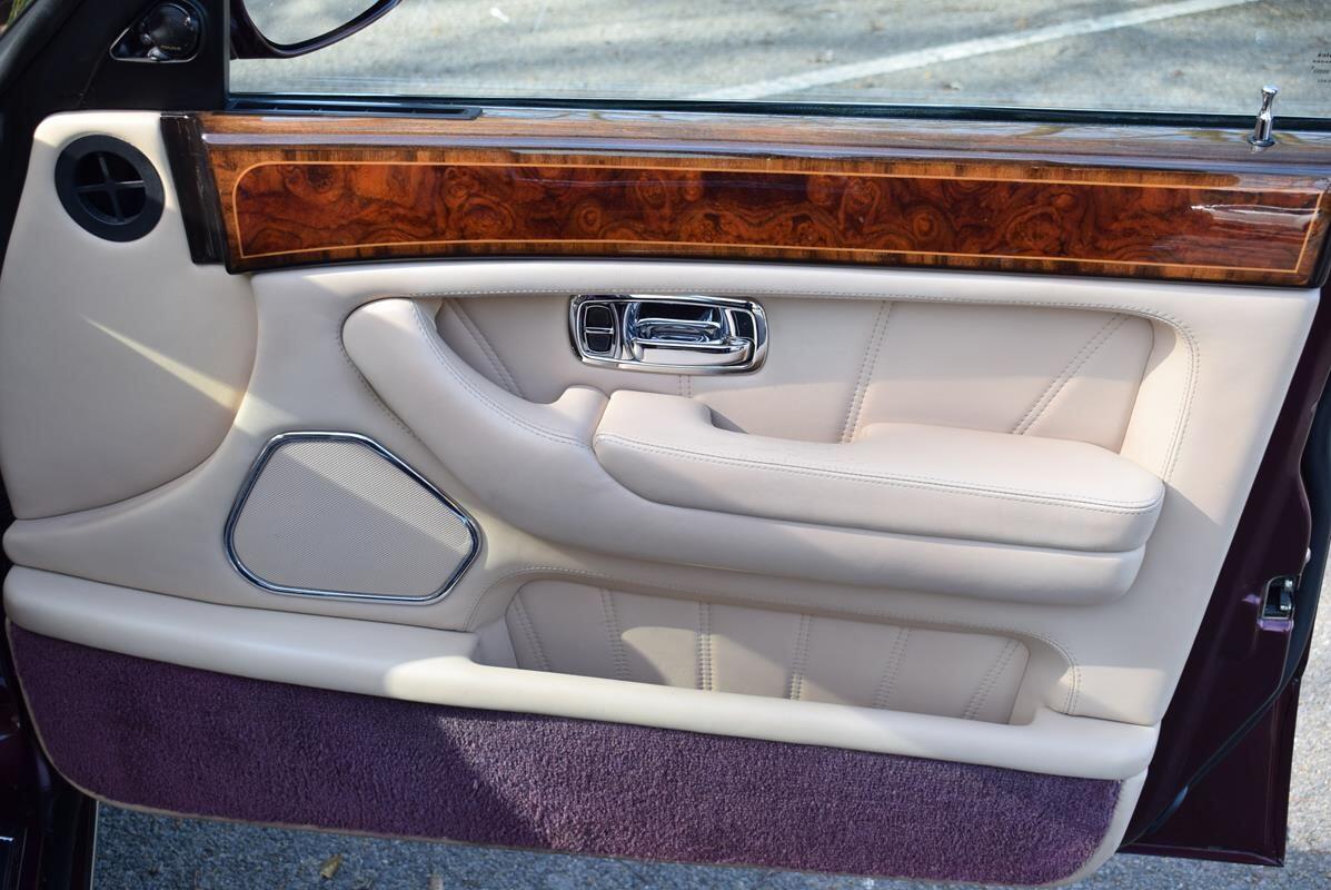 Used Rolls-Royce Silver Spur 1998 for sale - 78058556: Photo 8