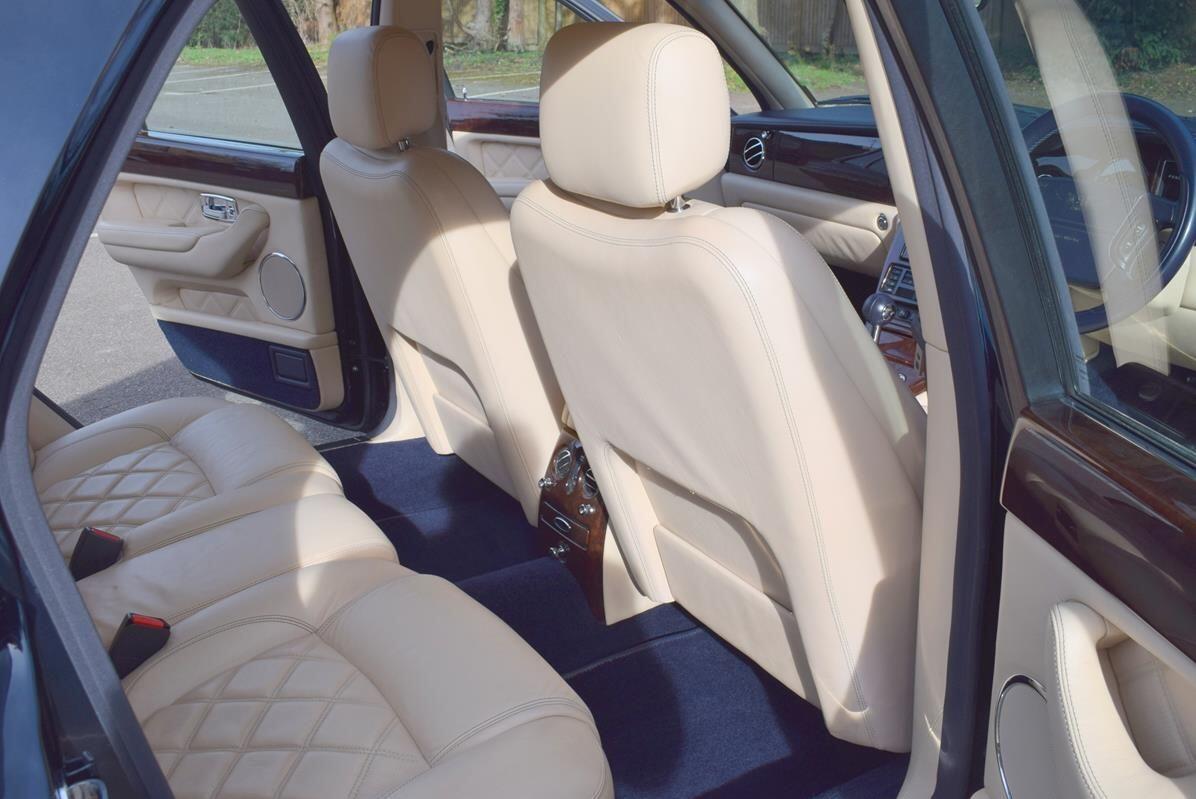 Used Bentley Arnage 2003 for sale - 76988030: Photo 30