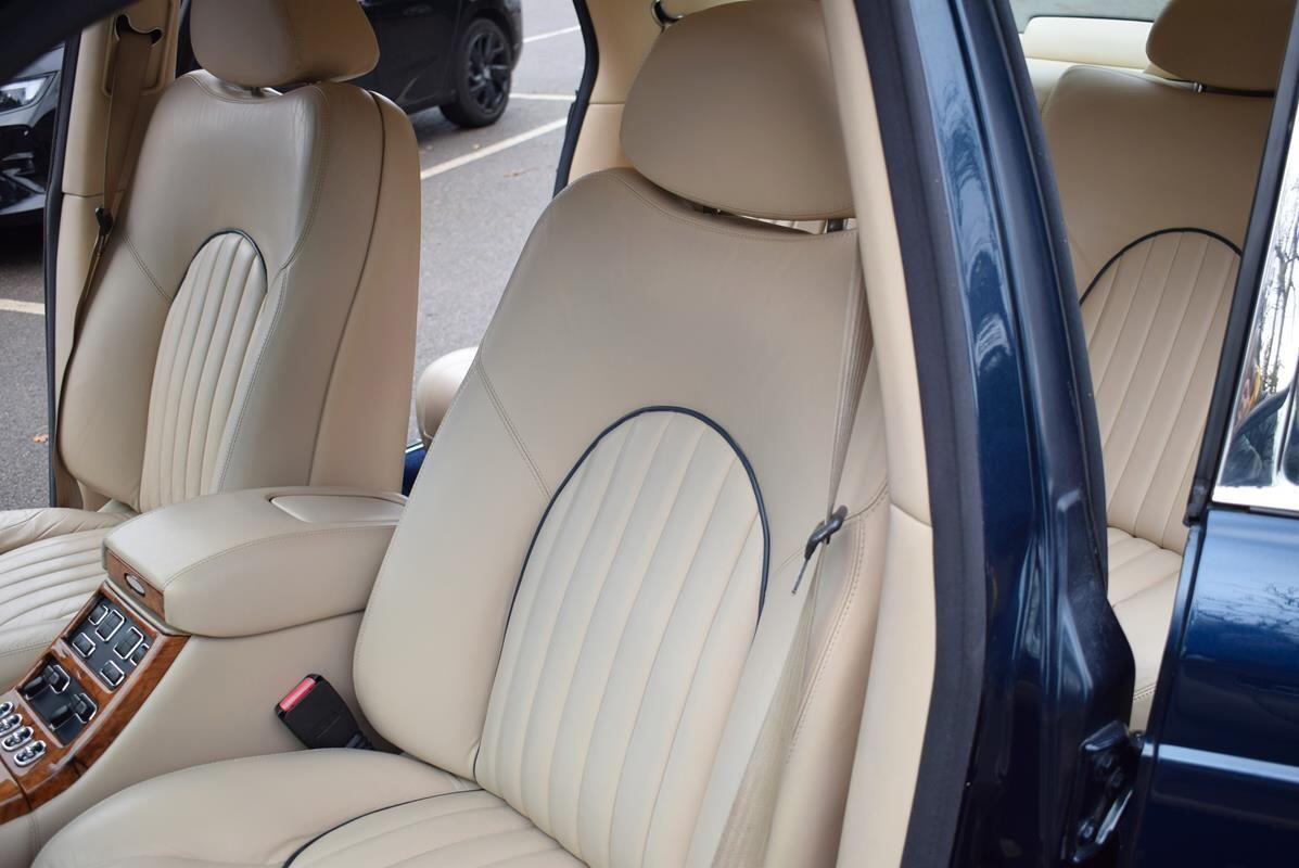 Used Bentley Arnage 2000 for sale - 76935950: Photo 30