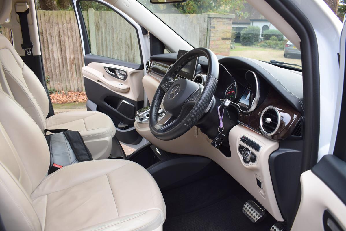 Used Mercedes-Benz V-Class 2018 for sale - 76824116: Photo 11