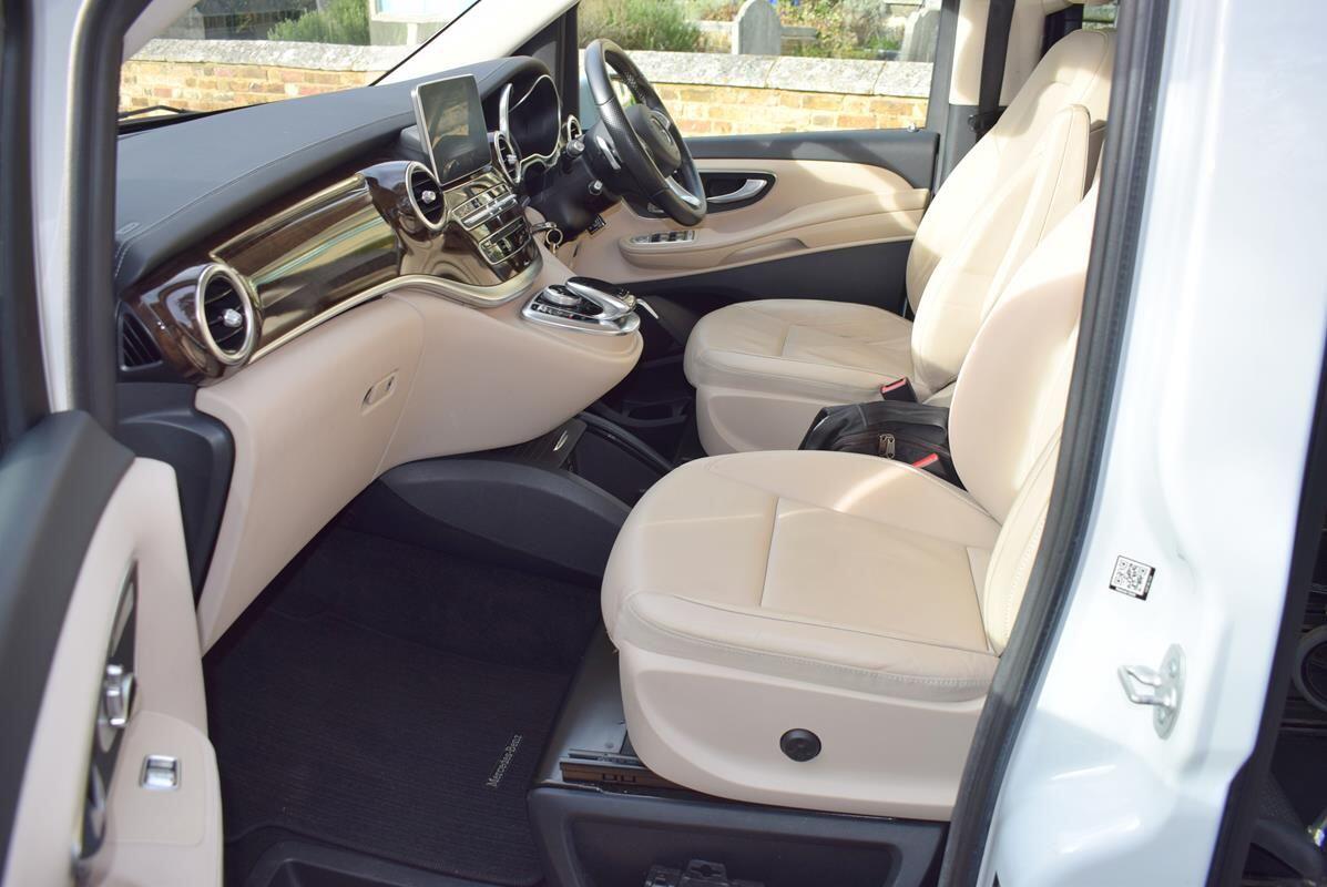 Used Mercedes-Benz V-Class 2018 for sale - 76824116: Photo 18