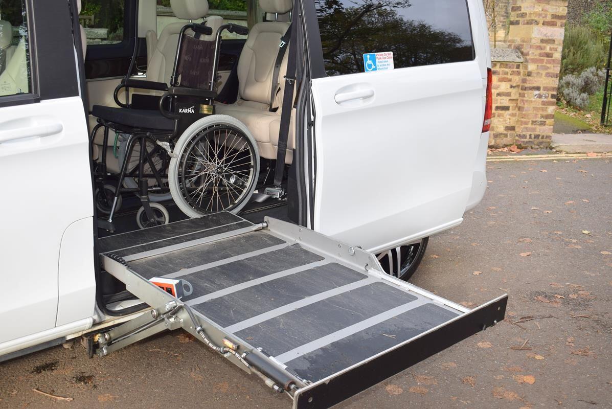 Used Mercedes-Benz V-Class 2018 for sale - 76824116: Photo 25