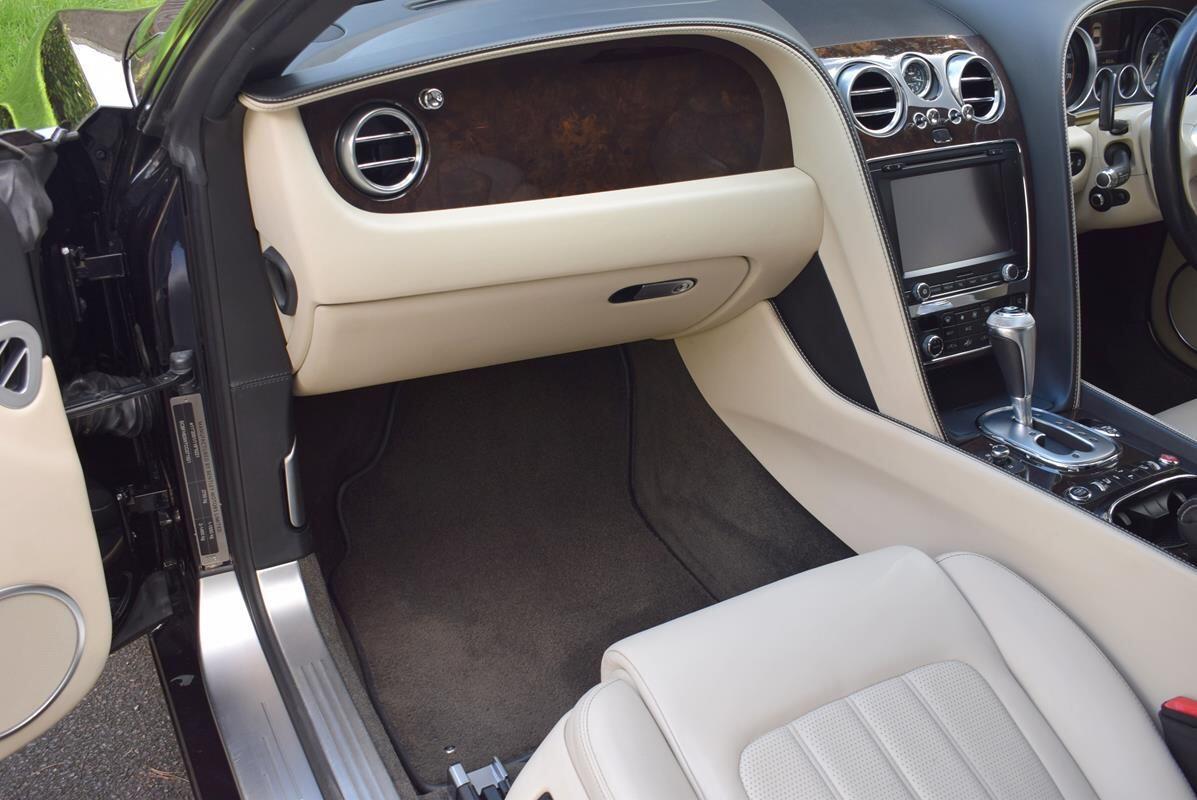 Used Bentley Continental 2012 for sale - 76592160: Photo 25