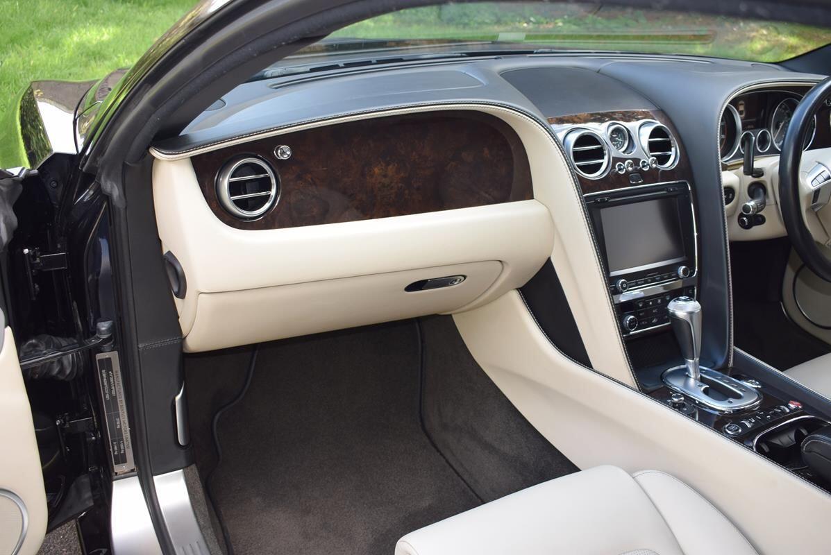 Used Bentley Continental 2012 for sale - 76592160: Photo 27