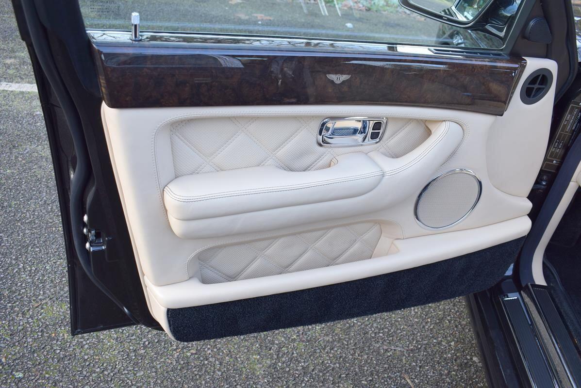 Used Bentley Arnage 2009 for sale - 76993616: Photo 17