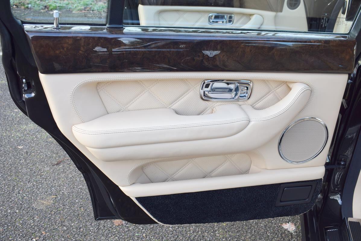 Used Bentley Arnage 2009 for sale - 76993616: Photo 25