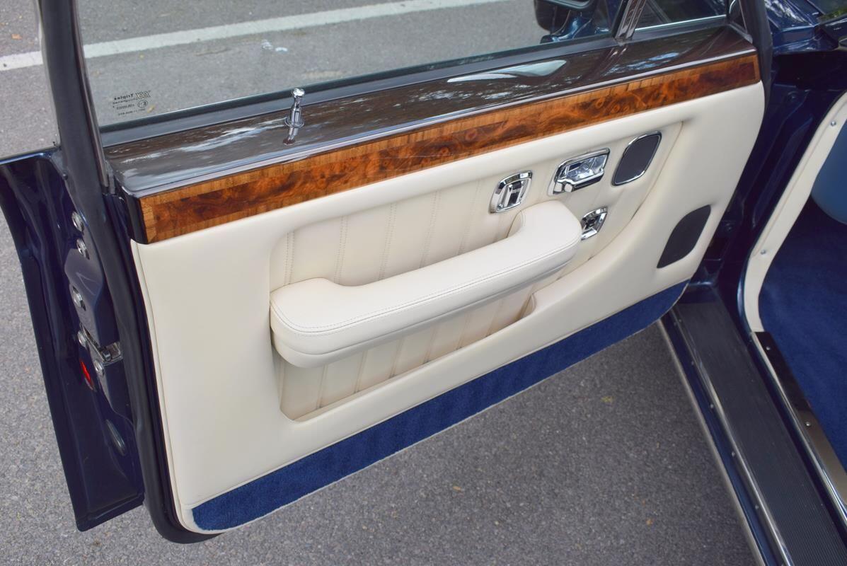 Used Bentley Brooklands 1994 for sale - 77559808: Photo 16