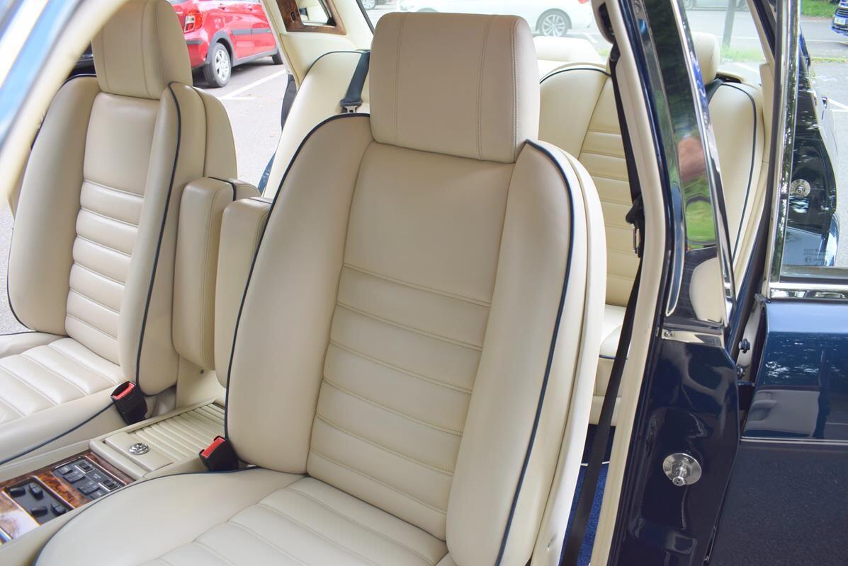 Used Bentley Brooklands 1994 for sale - 77559808: Photo 21