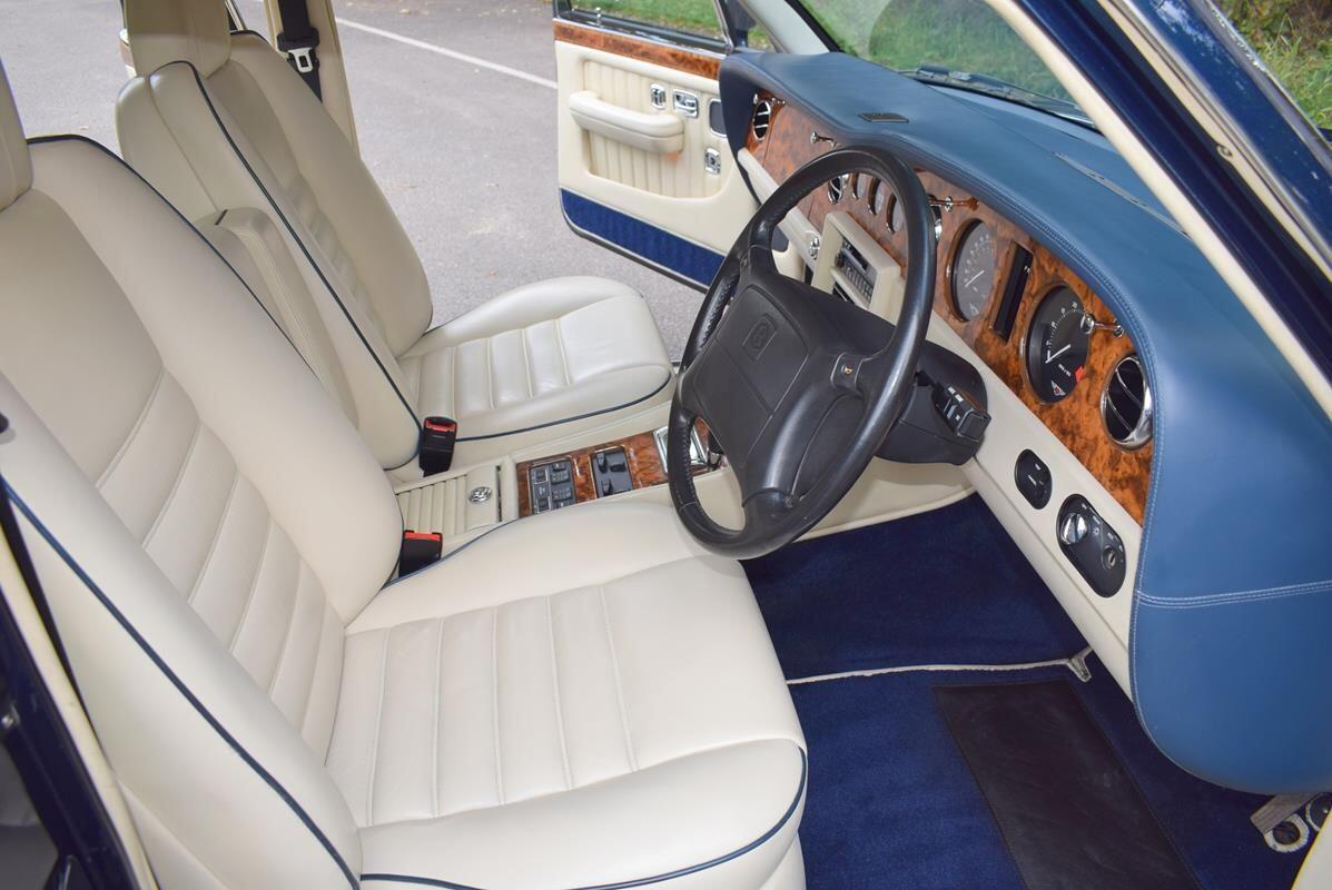 Used Bentley Brooklands 1994 for sale - 77559808: Photo 9