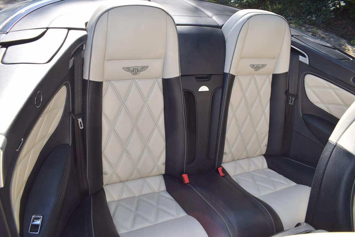 Used Bentley Continental 2010 for sale - 76936698: Photo 19