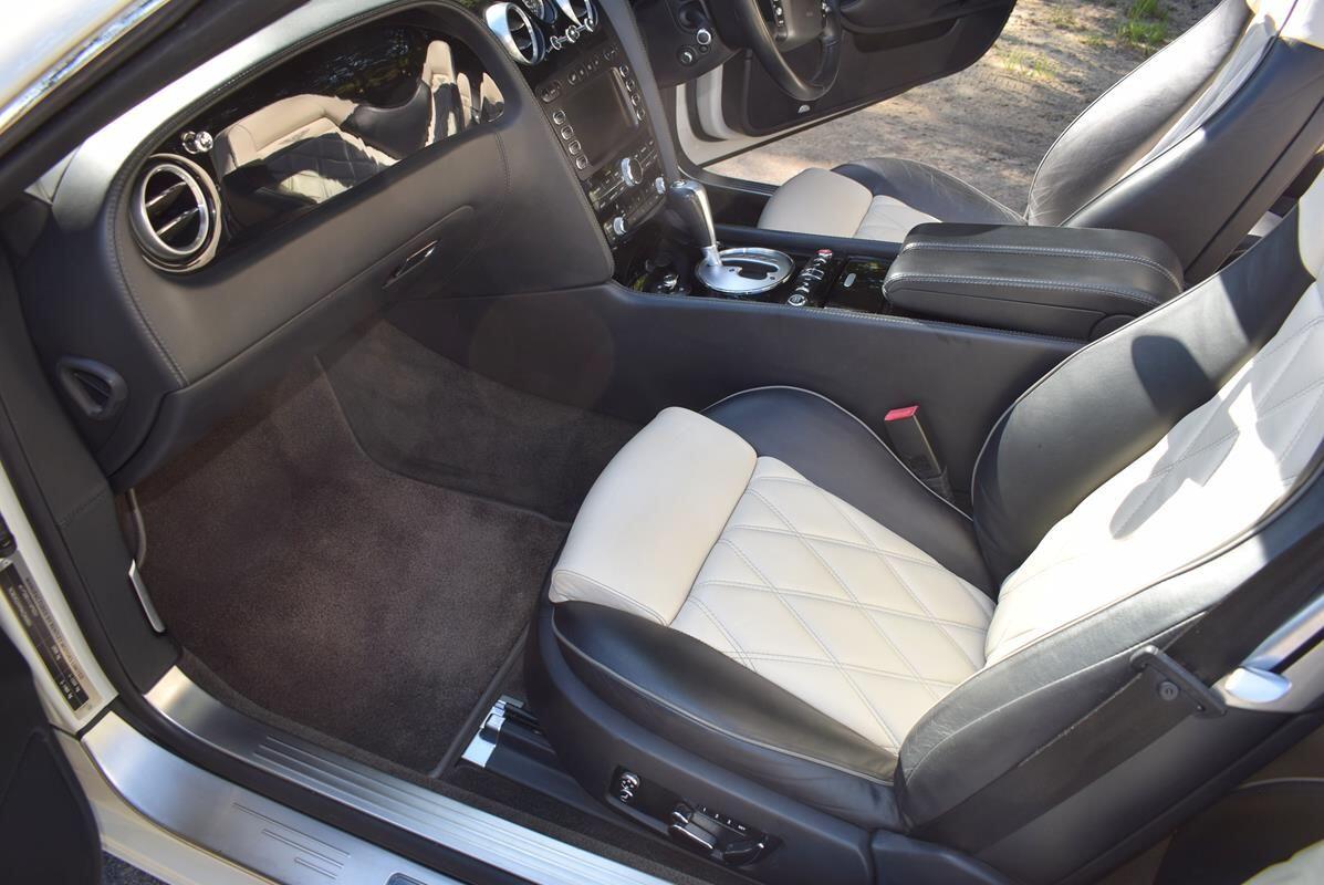 Used Bentley Continental 2010 for sale - 76936698: Photo 27