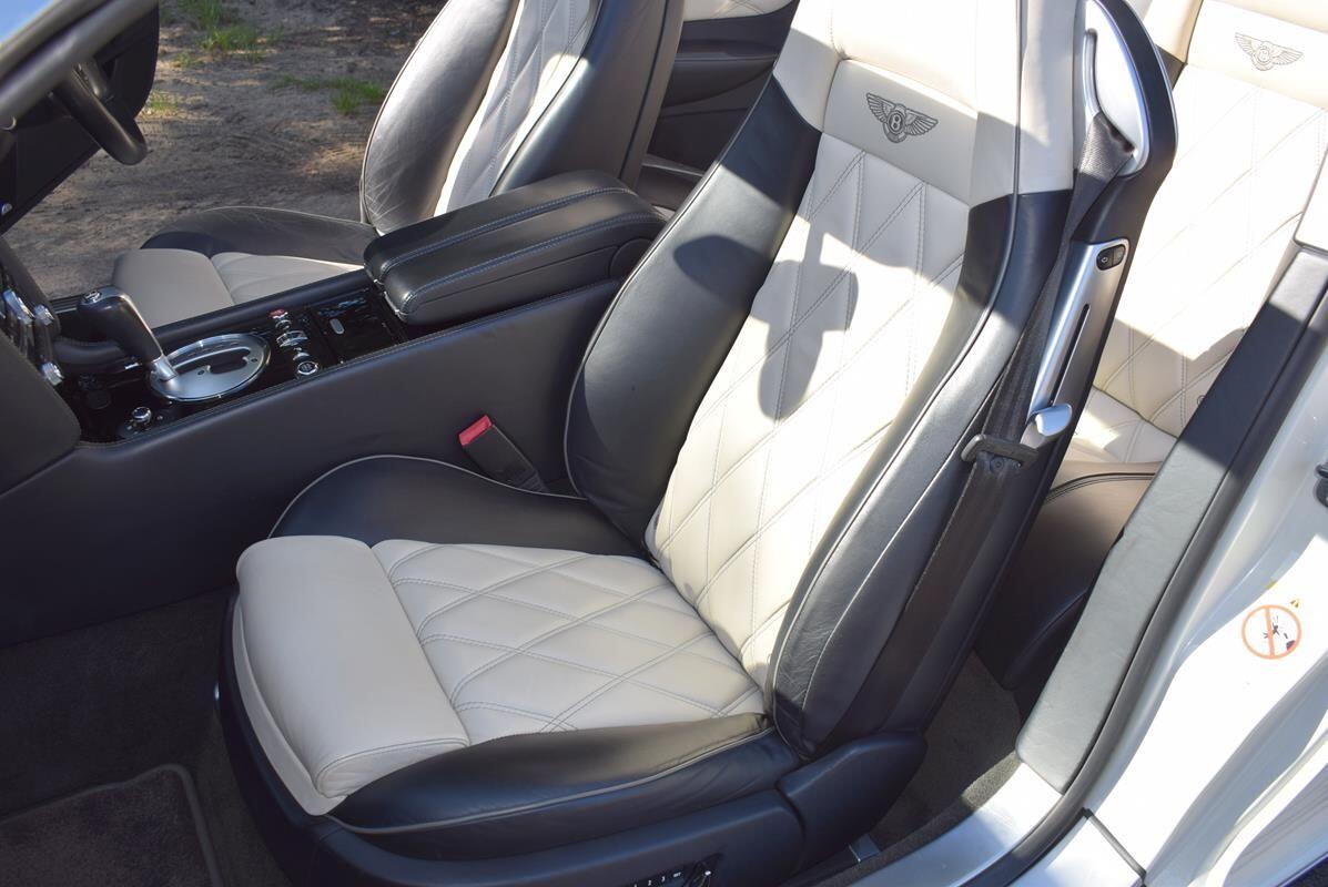 Used Bentley Continental 2010 for sale - 76936698: Photo 30