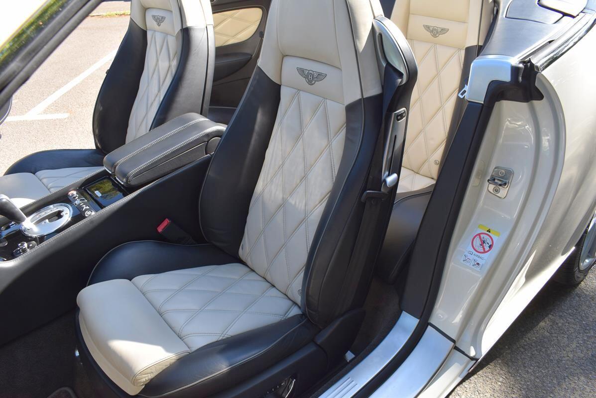 Used Bentley Continental 2010 for sale - 76936698: Photo 32
