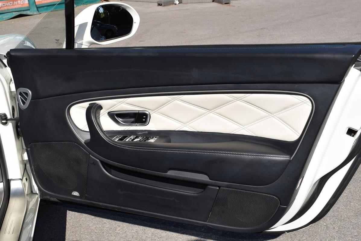 Used Bentley Continental 2010 for sale - 76936698: Photo 8