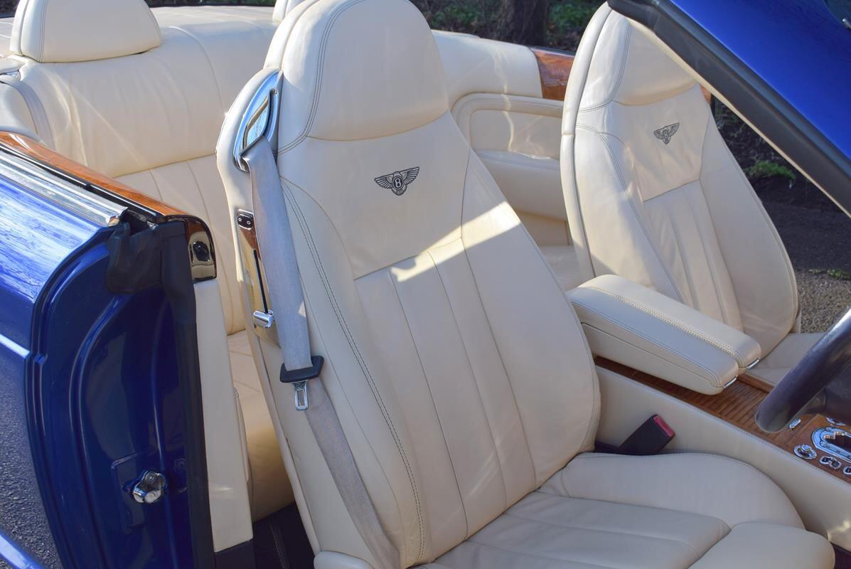 Used Bentley Azure 2007 for sale - 77613058: Photo 21