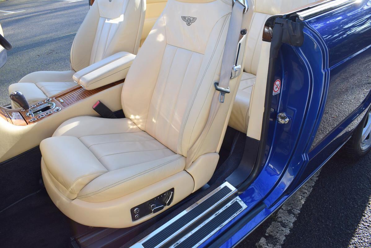 Used Bentley Azure 2007 for sale - 77613058: Photo 34